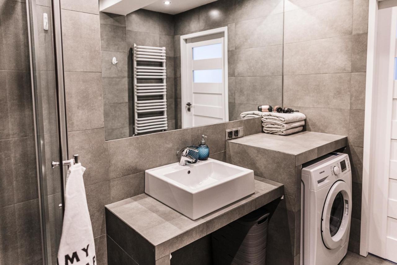 Apartament Dobre Miejsce Ustrzyki Dolne Exterior foto