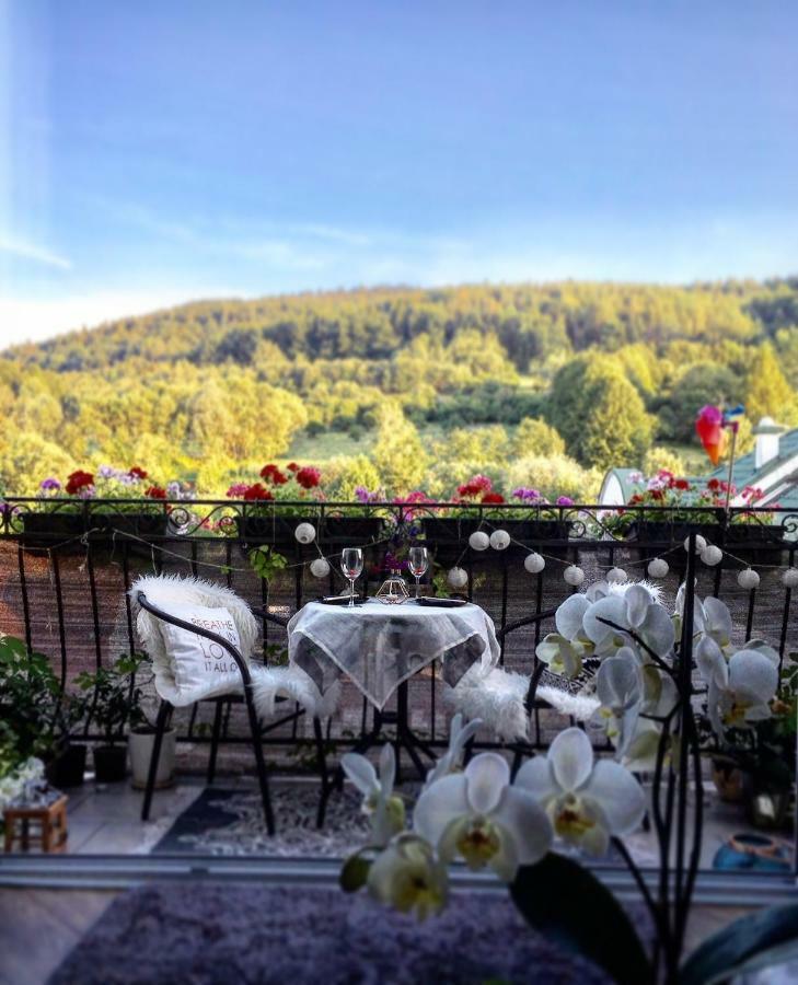 Apartament Dobre Miejsce Ustrzyki Dolne Exterior foto